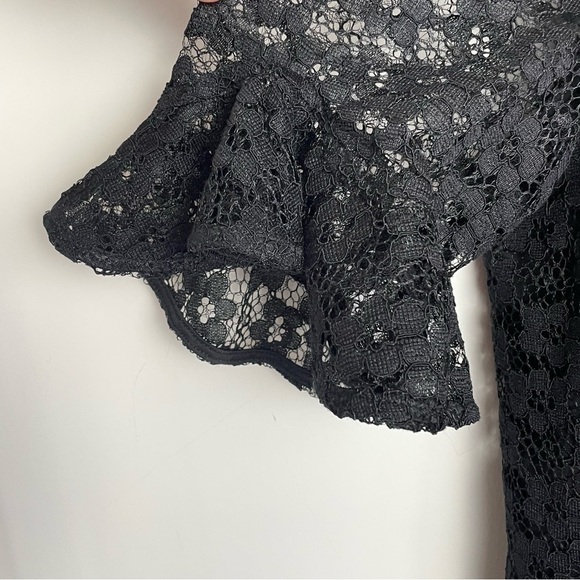 Nanette Black Sheer Lace Bell Ruffled Sleeves Scoop Neck Blouse in Large - Picture 6 of 13